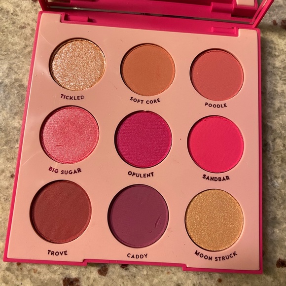 ColourPop Ooh La La palette - Picture 4 of 5
